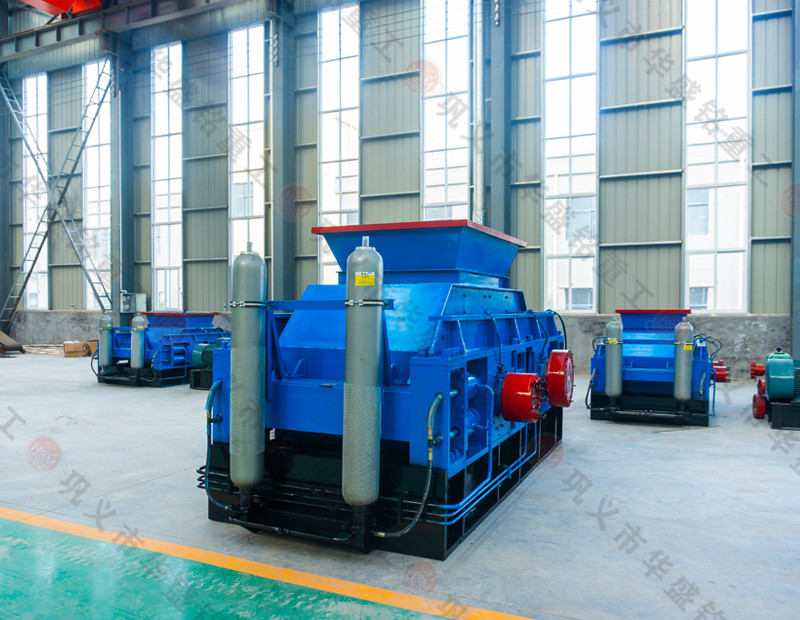 處理濕物料用什么制砂機(jī)？液壓對輥制砂機(jī)多少錢一臺？