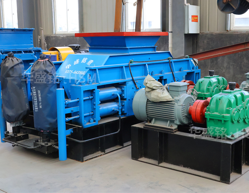 鵝卵石河卵石對輥制砂機(jī)生產(chǎn)能力怎么樣？多少錢一臺？