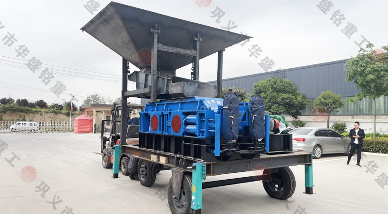 200x200_auto 對輥破碎機