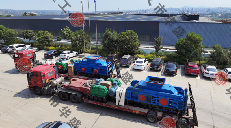 數(shù)控液壓對輥制砂機